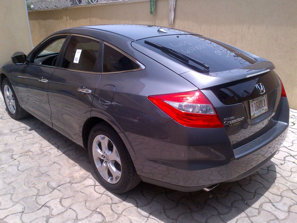 2010 Honda crosstour colors #1