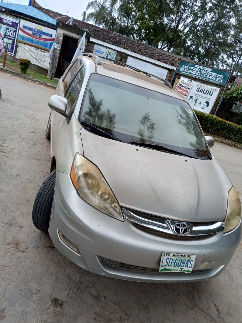 2006 Toyota Sienna Nigerian Used First Body Autos Nigeria