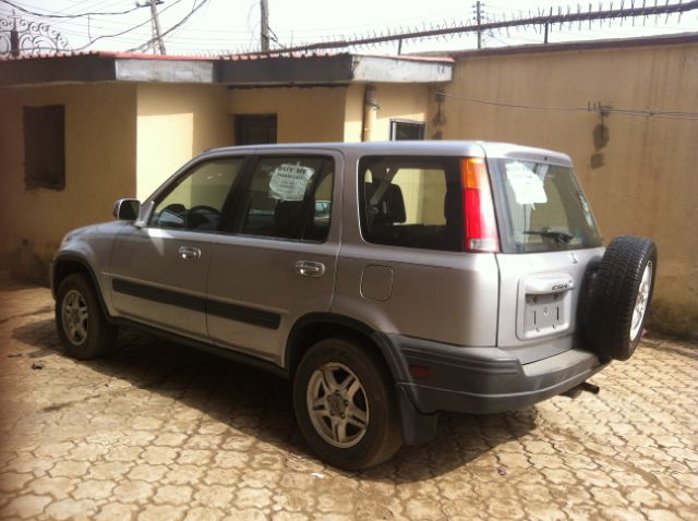 Used 2001 honda crv for sale in nigeria #6