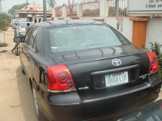 used toyota avensis 2004 for sale in nigeria #4