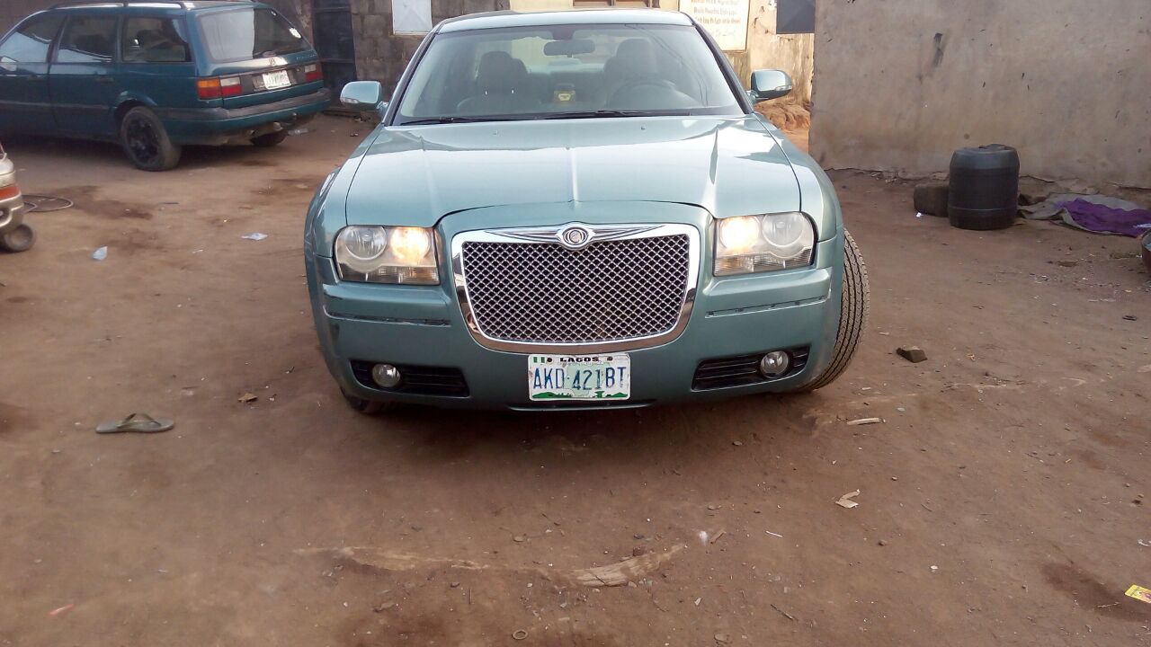 Chrysler 300 for sale in nigeria #2