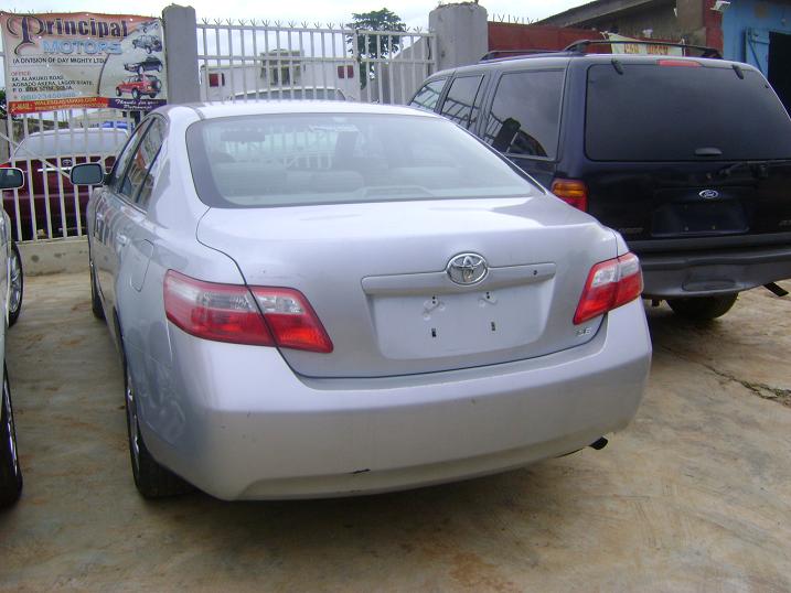picture of toyota camry 2008 model #2
