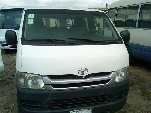 toyota hiace bus 2005 #3