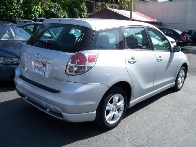 what is the value of a 2005 toyota matrix #6