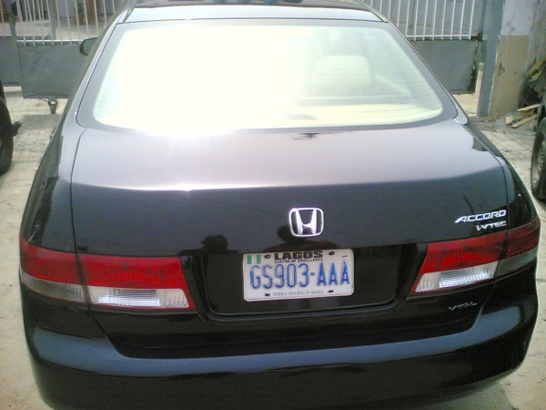Honda accord i-vtec 2004 model #1
