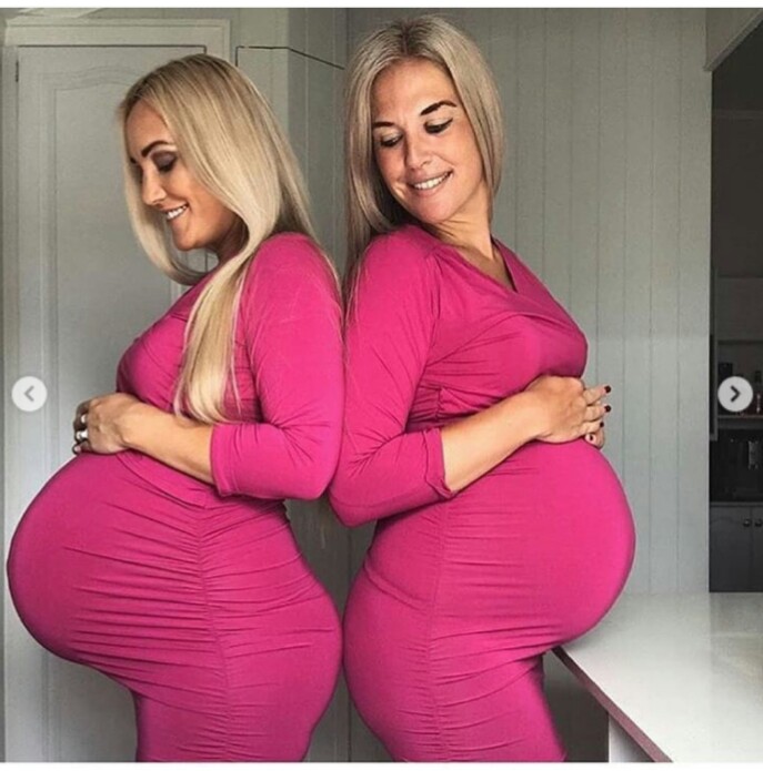 Model Pregnant With Twins