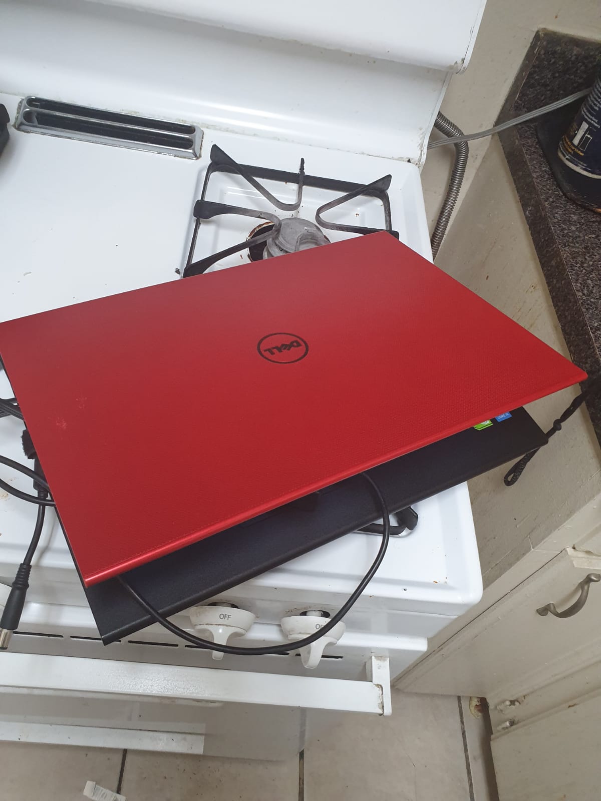 Dell Laptop, Core I5 With 2gb Dedicated Graphics - Technology Market