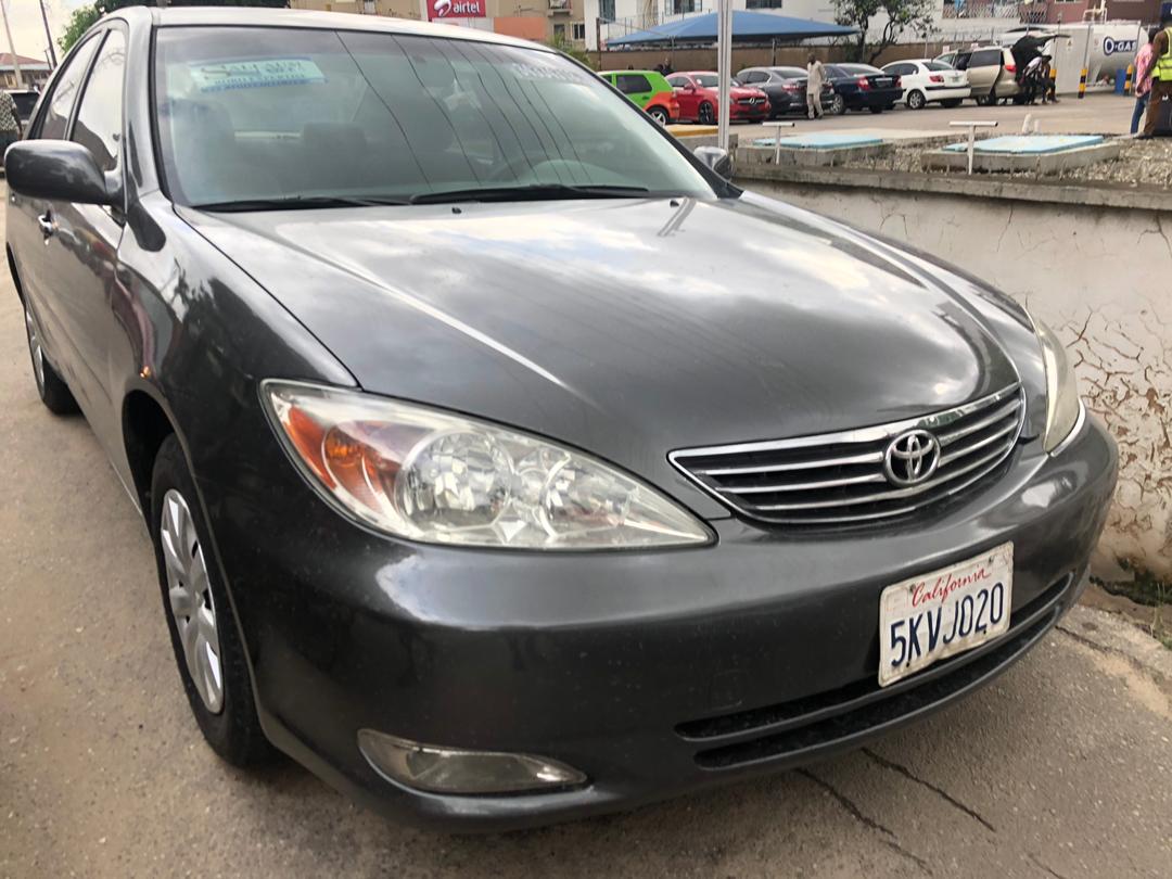 Toyota camry le 2002