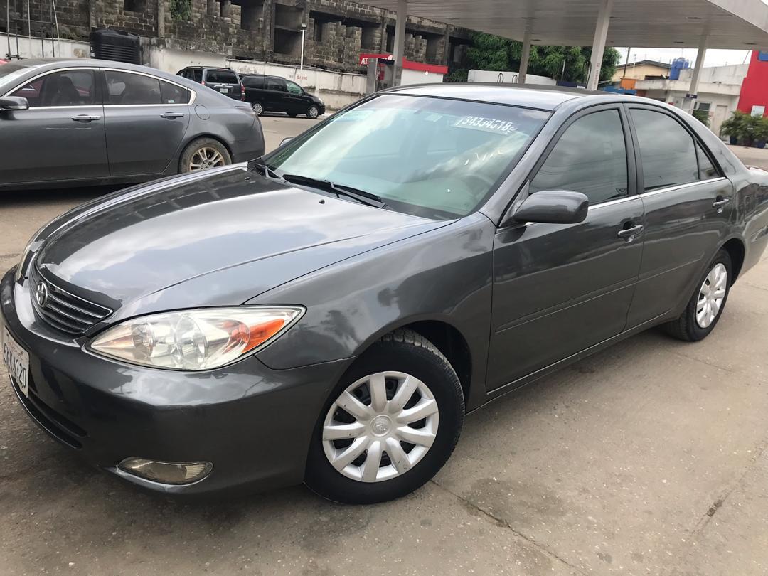 Toyota camry le 2002