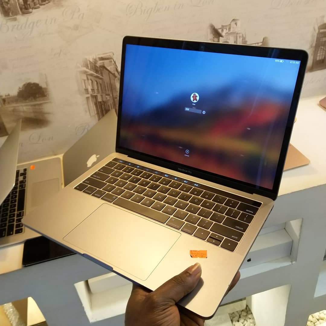 高評価なギフト MacBook - Pro 13.3inch i5 (13-inch・2017)・Core ...