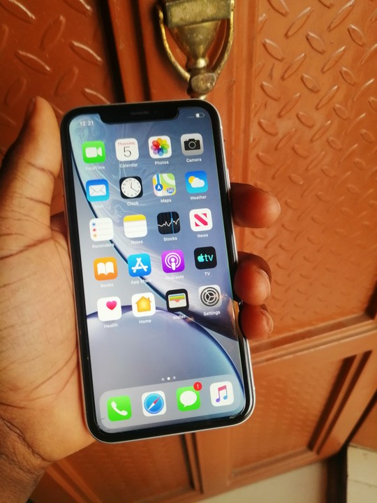 SOLD! Iphone Xr 64gb - Technology Market - Nigeria