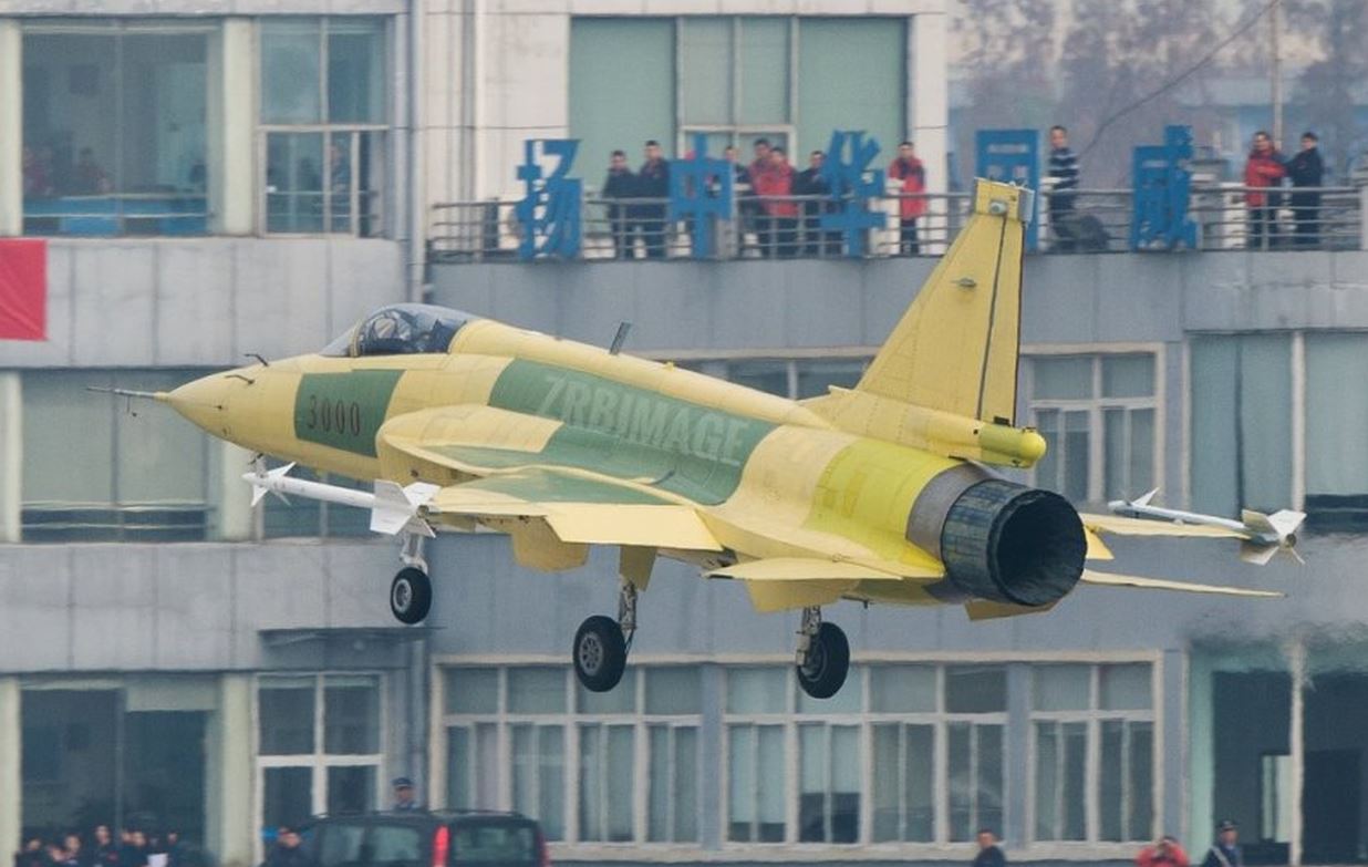 Jf 17 block 3. Хурджет турецкий истребитель. Учебно боевой самолёт HURKUS. JF 17 Block 3 Specifications.