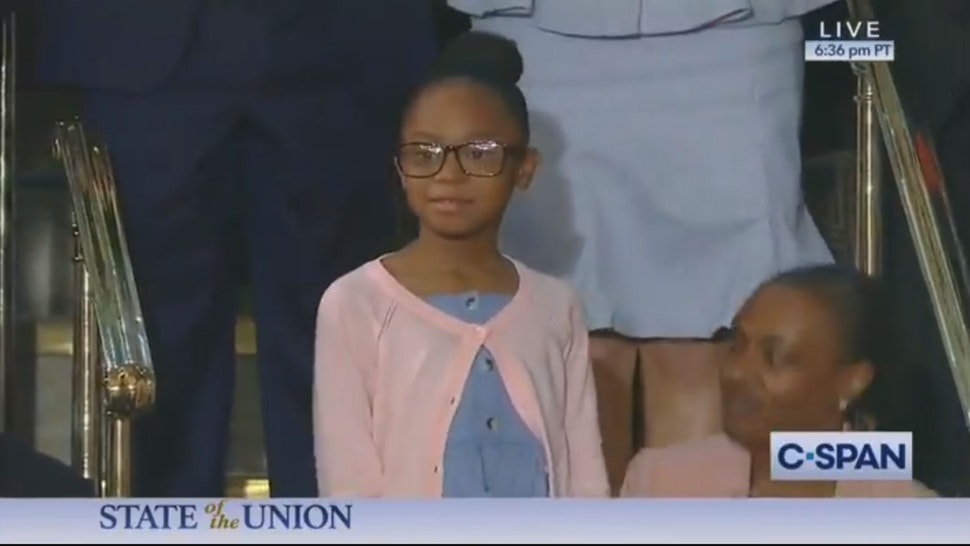 WATCH: Democrats Refuse To Applaud Young Black Girl Who Receives ...