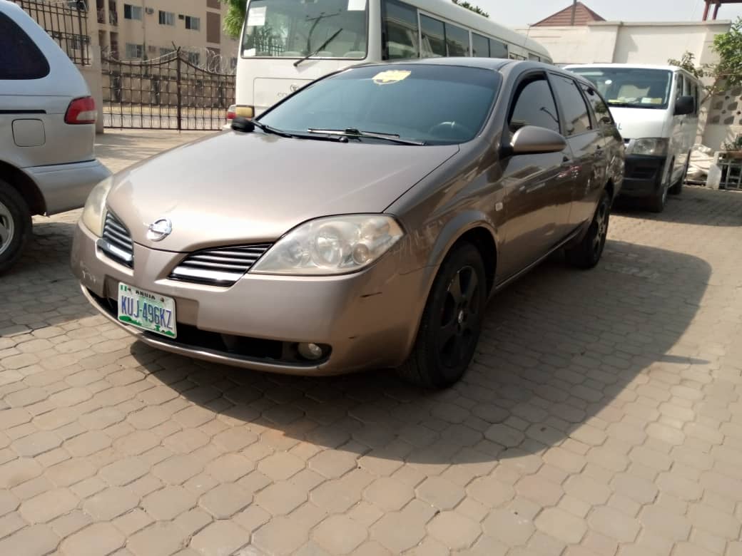 Nissan almera 2008 год