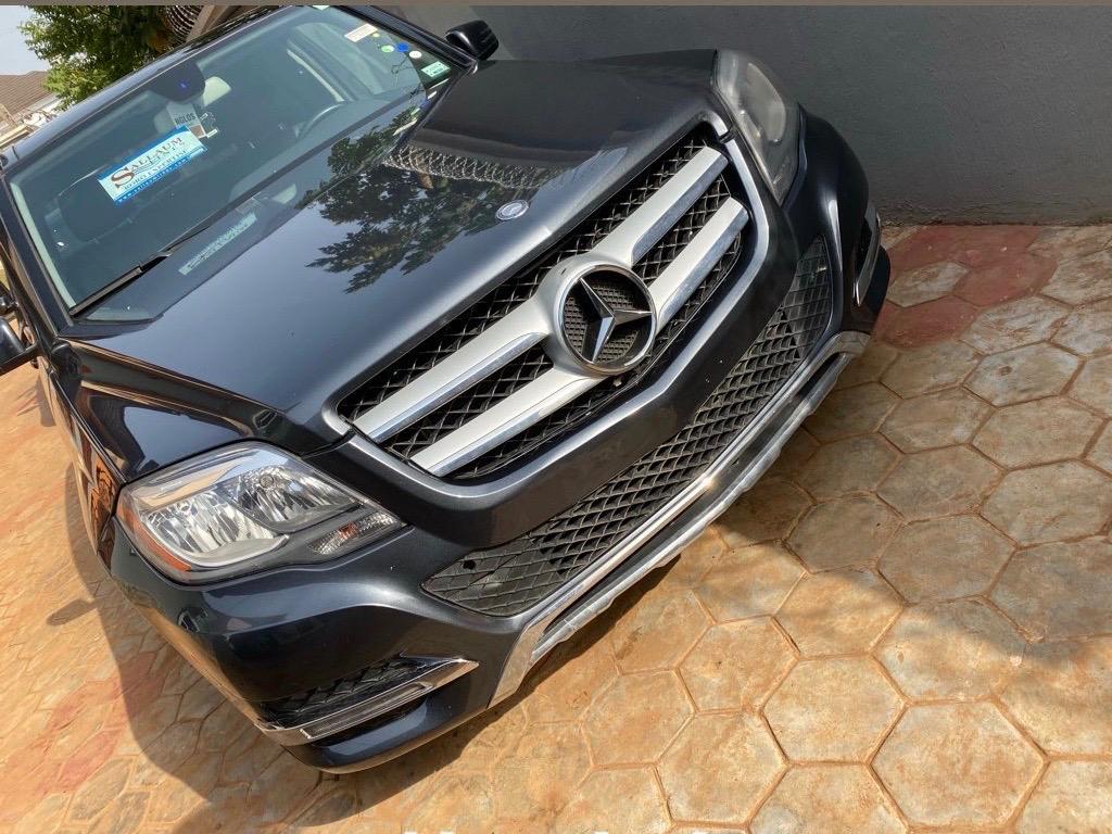 Tokunbo 2014 GLK 350 4matic for Sale reduced pricing Autos Nigeria