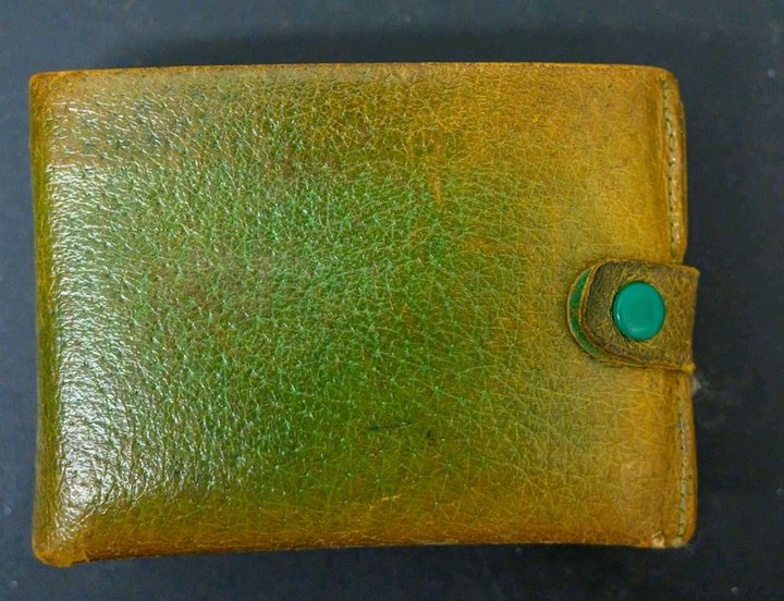 A Lost Purse From 1957 Found Inside Ohio School Wall 63 Years Later Photos Foreign Affairs 