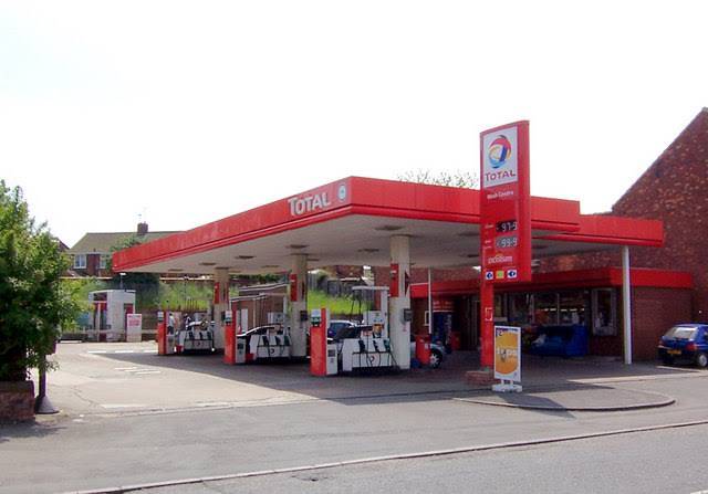 Total fill. Total Gas Station. Total Petrol Stations. Total Energies Gas Station. Filling Stations for Trucks.