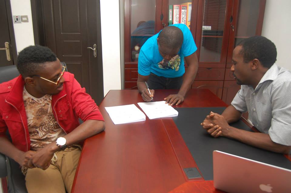 Hakym The Dream Sign Multi-million Naira Recording Deal With De Ark