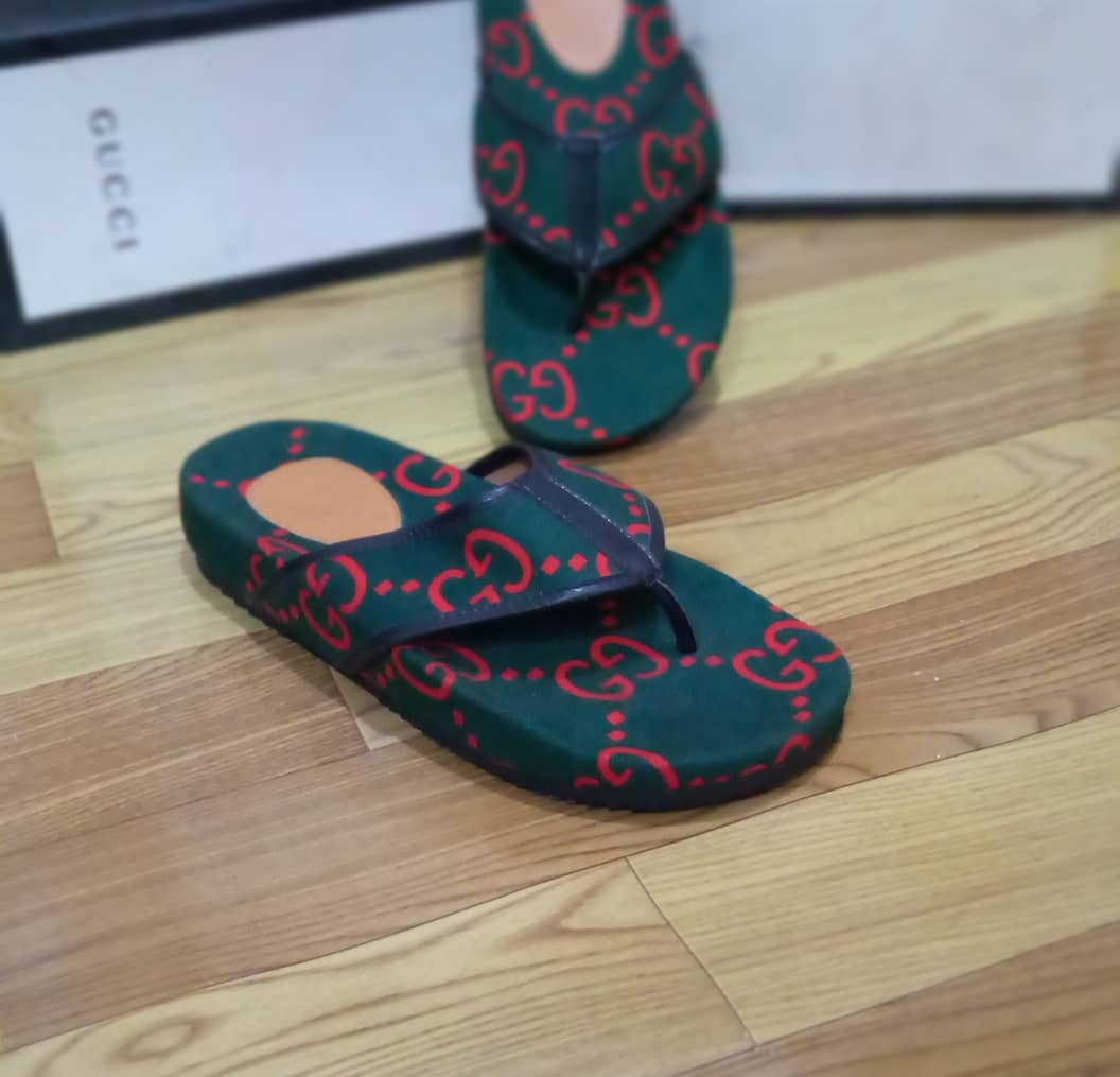 Gucci palm sales slippers price