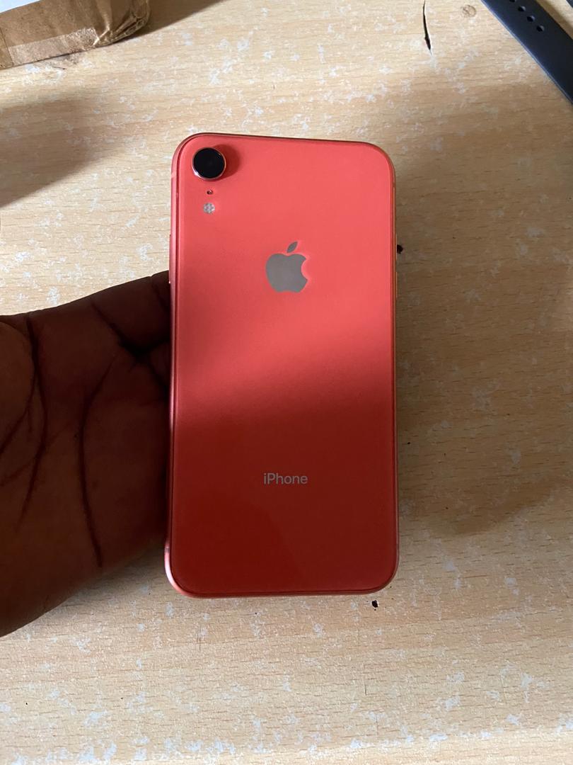 clean-us-used-iphone-xr-128gb-198k-technology-market-nigeria