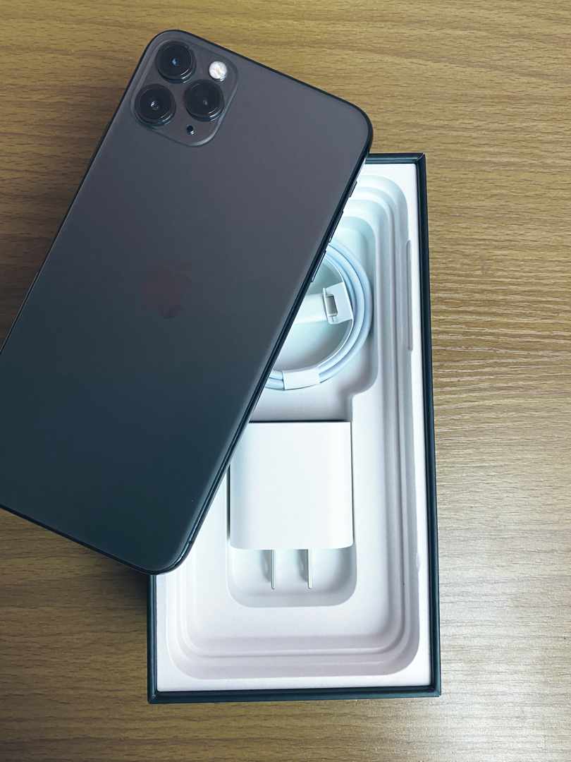 Iphone 11 Pro Max 64gb Chip Unlock With Accessories Phones Nigeria