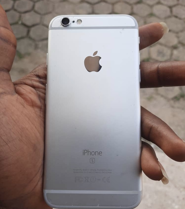 Clean Iphone 6s, 128gb (sold) - Technology Market - Nigeria