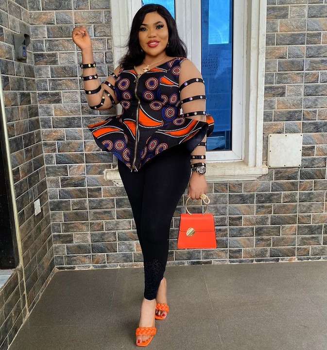 Latest Ankara Tops And Jeans For Ladies In 2020 - Fashion - Nigeria