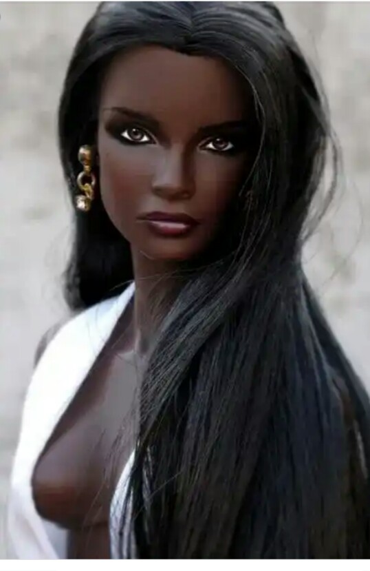 Meet The Australian Sudanese Model Who Looks Like A Real Life Barbie