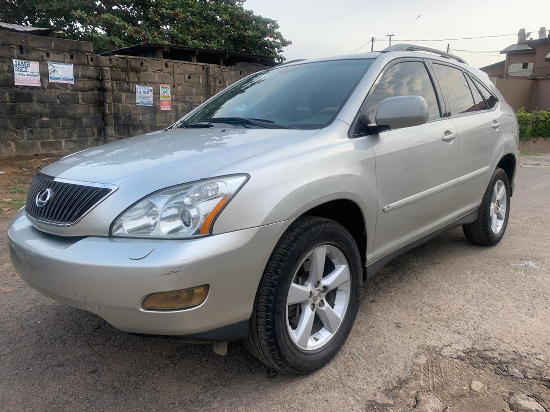 Lexus rx350 2008 года