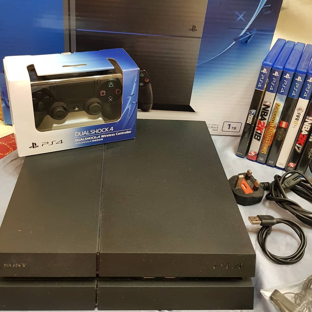 Playstation 4 For Sale - Forum Games - Nigeria