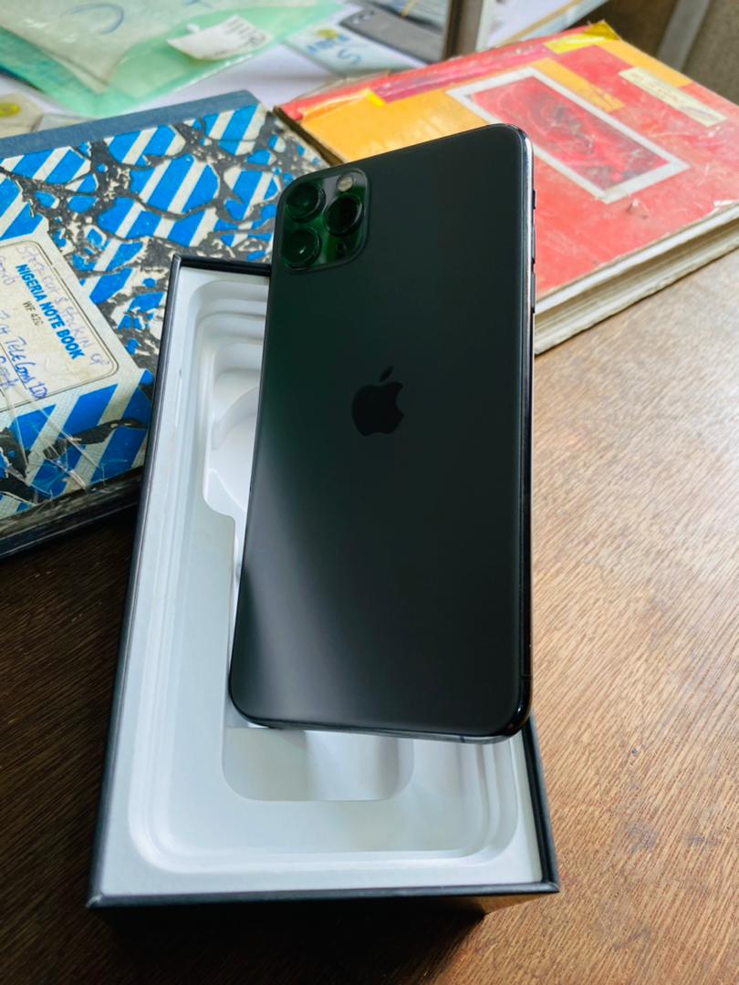 How Much Is Used Iphone 11 Pro Max 256gb In Nigeria