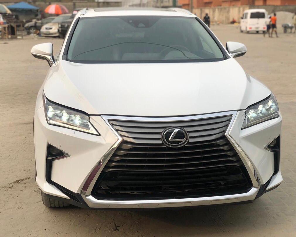 â­ New Ride Alertâ­  White 2017 Lexus Rx-350. Foreign Used. Negotiable