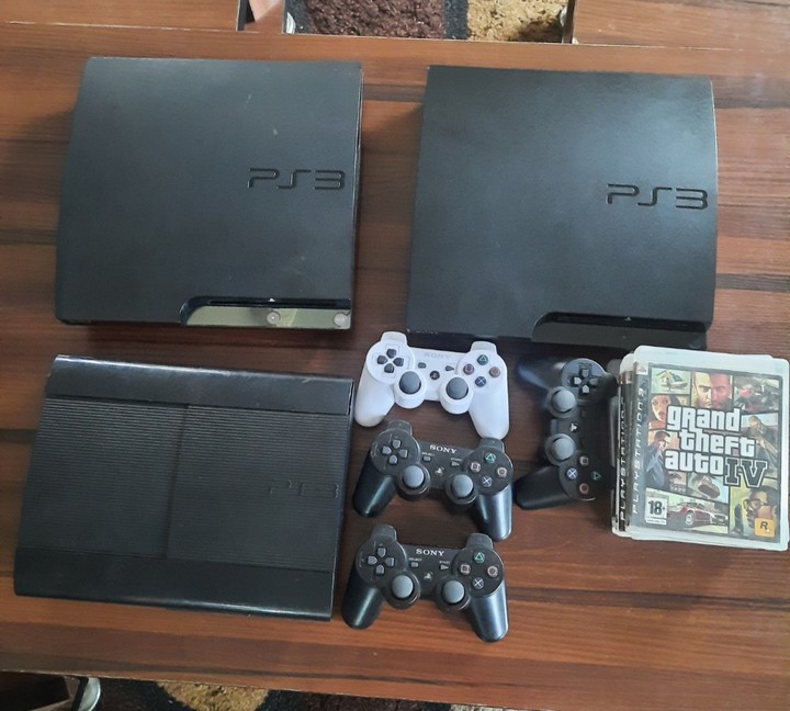 PS3, PS4 slim & PS4 pro.[hacked available] Cheap prices - Gaming - Nigeria