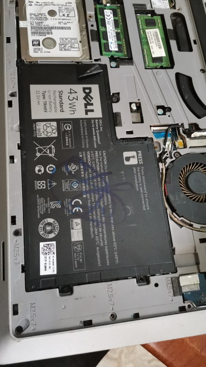 I Need This Battery. Dell Inspiron 15 5000 Series (Picture) - Computers -  Nigeria