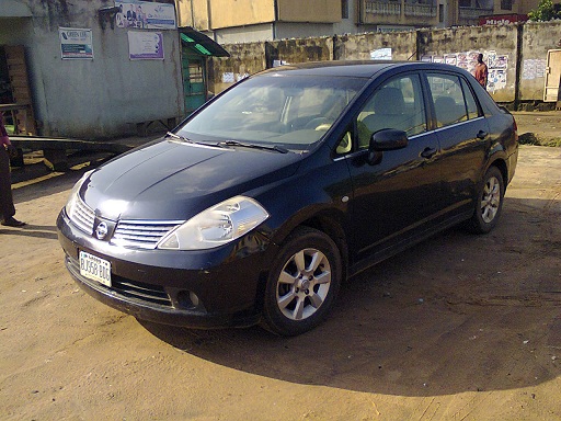 Nissan tiida 2008 год