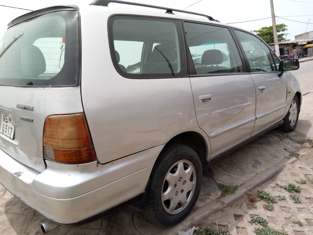 Honda shuttle 1999