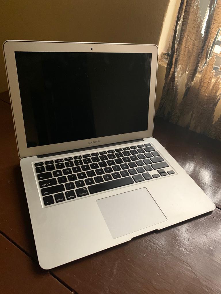 Clean US Used Macbook Air 2017 For Sale. - Technology Market - Nigeria