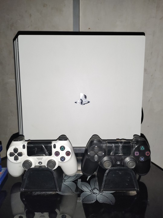 Playstation 4 Pro 1TB White Console - NOW INCLUDES FREE GOD OF WAR (GOW)