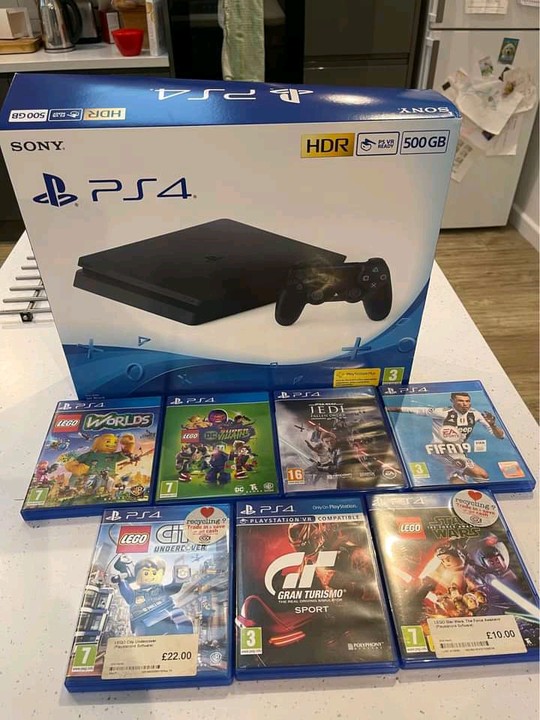 PS4 Pro For Sale 08030595194 - Forum Games - Nigeria