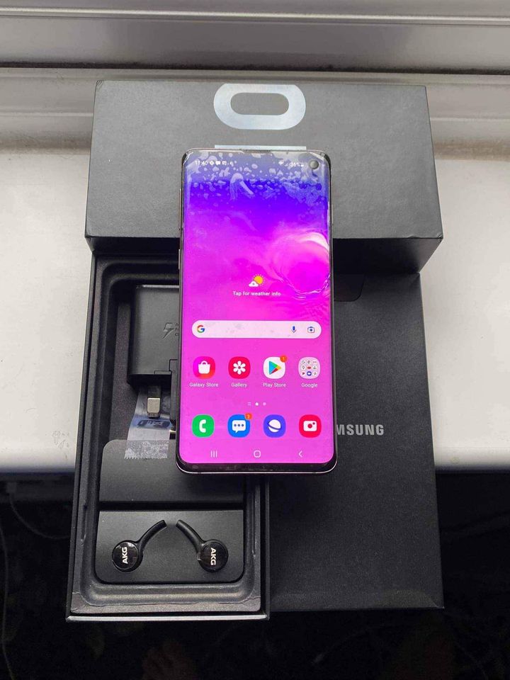 Iphone 11 Pro Max Vs Samsung Galaxy S10 Plus Which Is Better. - Phones -  Nigeria