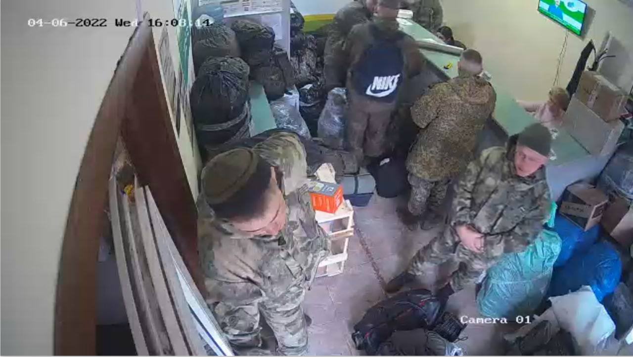 Russian Soldiers Caught Mailing Loot Home Foreign Affairs Nigeria