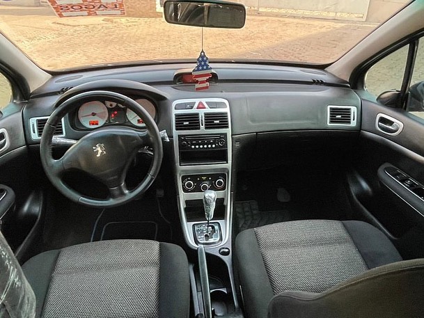 Extremely Clean Peugeot 307 Automatic - Autos - Nigeria