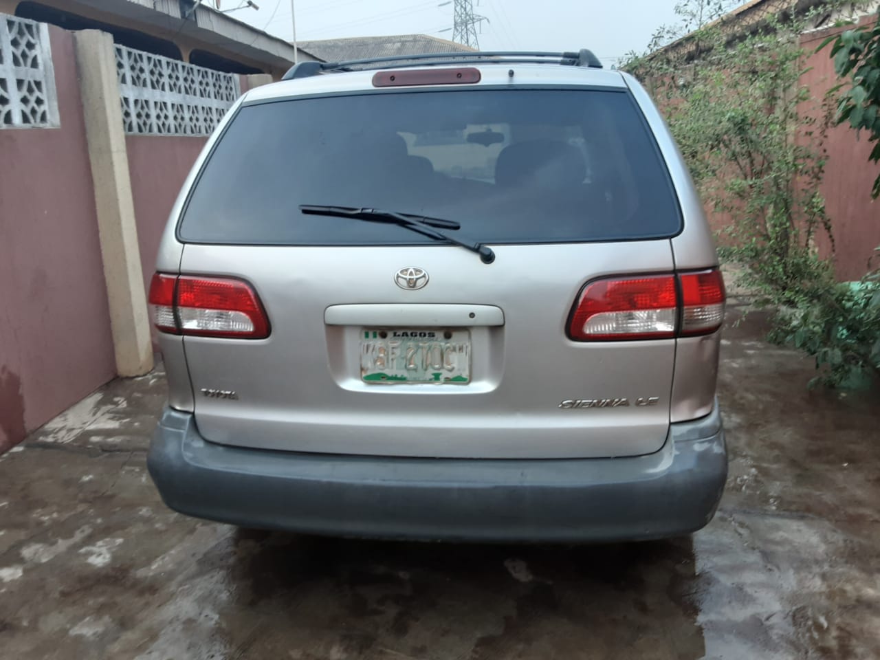 Sienna 2002 Model For Sale - Autos - Nigeria