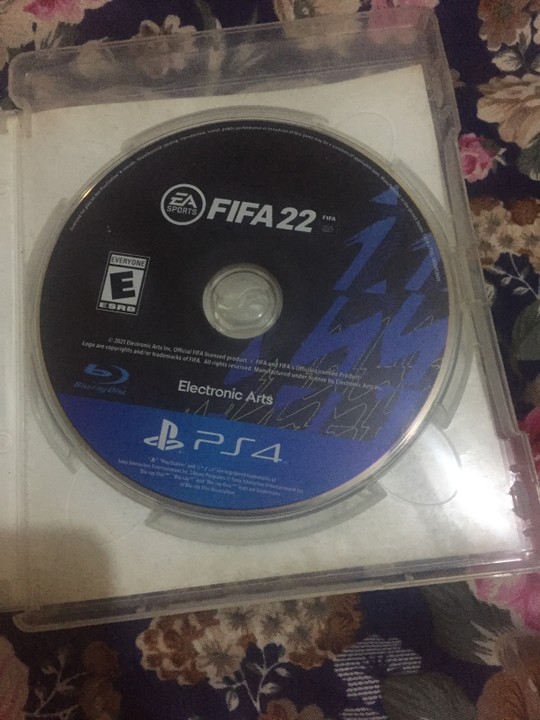 Fifa 22 Ps4 And Red Dead Redemption 2 For Sale - Gaming - Nigeria