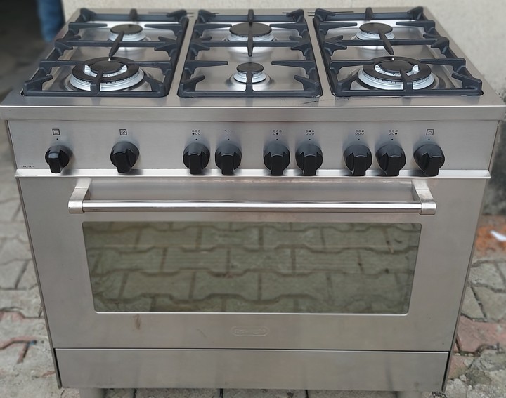 6 Burners Semi Industrial Gas Cooker - Technology Market - Nigeria