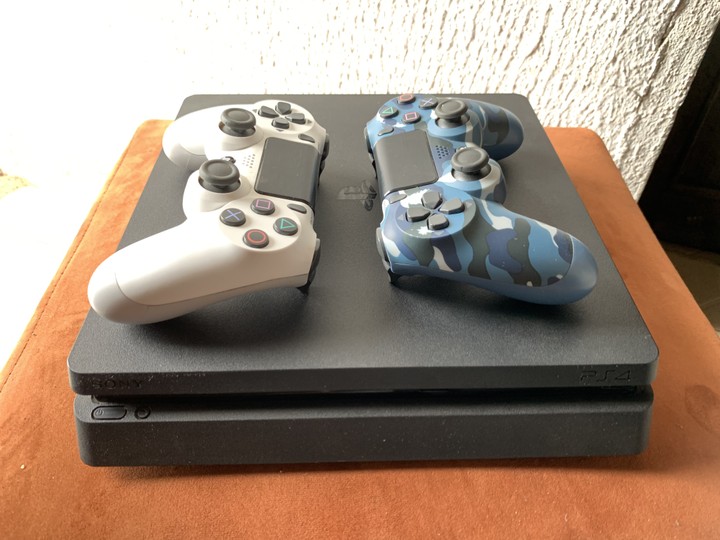 Uk Used Ps4 Slim 1tb - Video Games And Gadgets For Sale - Nigeria