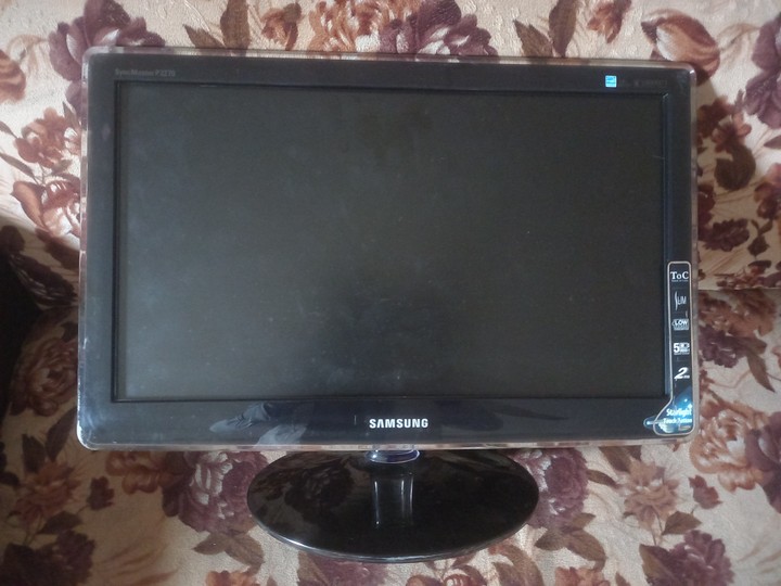 Samsung Monitor P2270 14k - Technology Market - Nigeria