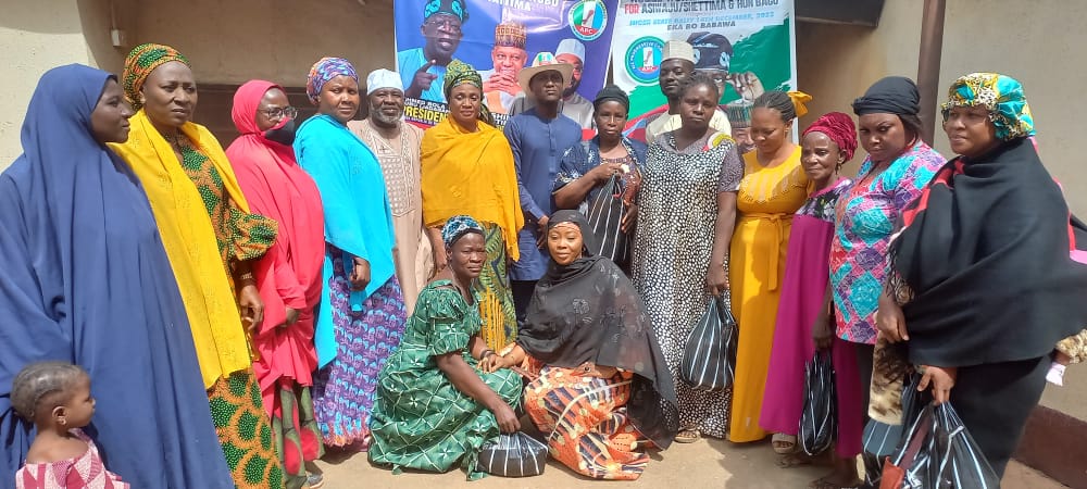 Barr Aisha Ghana Gift Food Items To Widows Lent Support To Medical ...