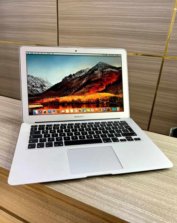 Discount Deal On Macbook Air 2013 || 13inches || 4gb Ram || 128gb