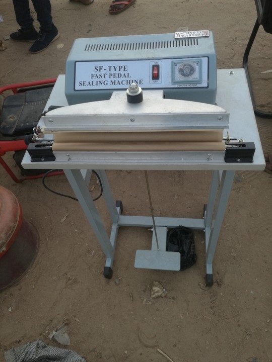 Fairly Used Fast Pedal Sealing Machine For Sale. - Business - Nigeria
